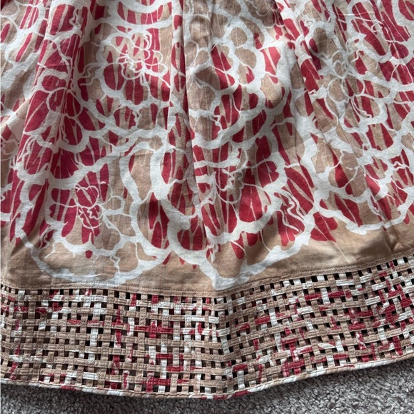 Women's Elie Tahari Floral Red and Beige Vacation Spring Short Skirt Size 4 - Picture 2 of 5